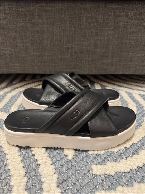 UGG Shoes - UGG Zayne Crossband Platform Slide Sandals Black Leather Women's Size 8 NWOB